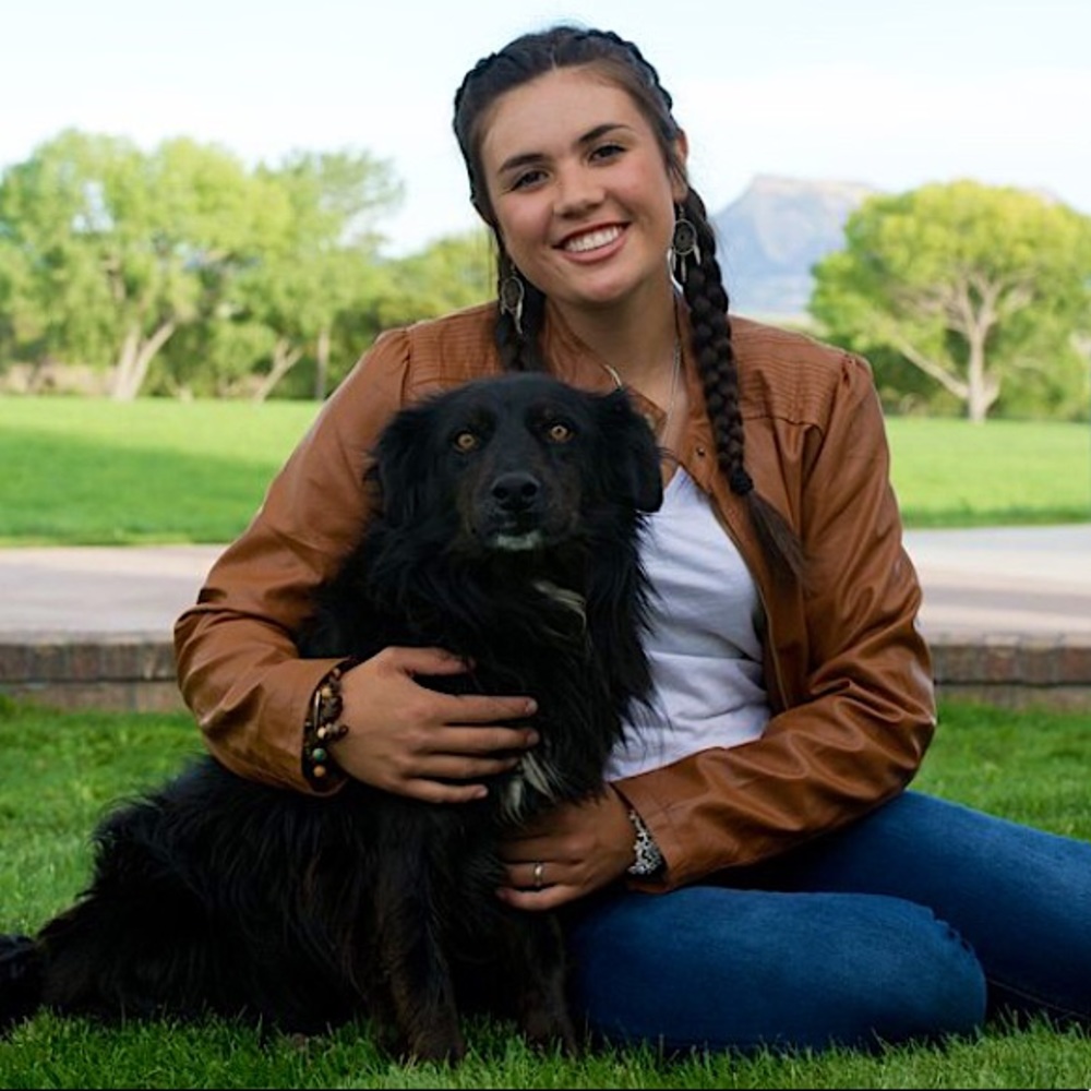 Meet your Posher, Abigail